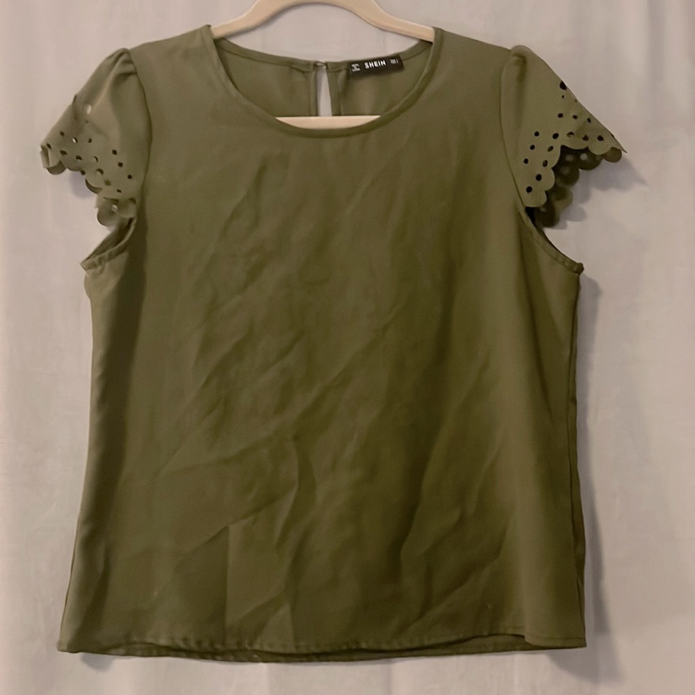 Cute Olive Green Blouse - Size Large